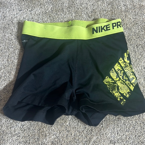 Nike Pants - Nike Pro shorts